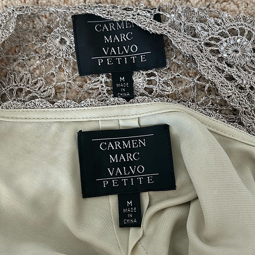 Carmen Marc Valvo Gorgeous Gold Floral Crochet Two Shirt Set **Sz Petite M**🌺🌺 - Picture 7 of 8